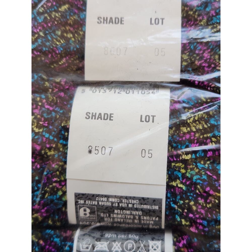 Vintage Patons Chenille Yarn Lot 10 Skeins Peacock Sealed Plush Acrylic - Picture 6 of 6